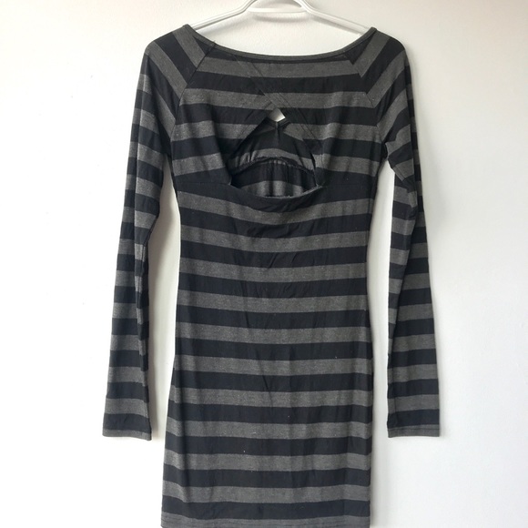 Volcom long sleeved black and grey jersey dress - Picture 2 of 5
